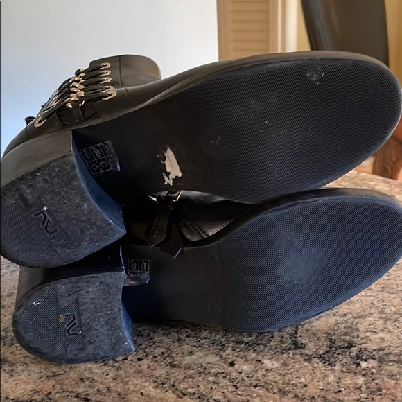 Nursace Italian Leather Booties - Picture 6 of 6